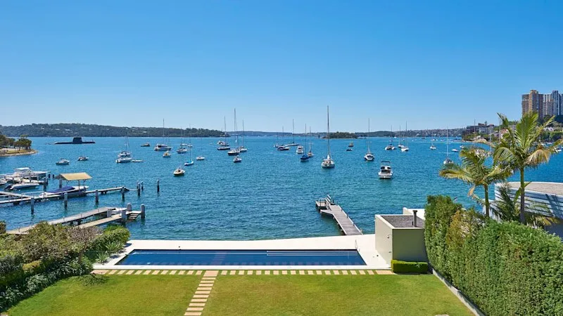 The Sydney multimillionaires buying their neighbours’ houses