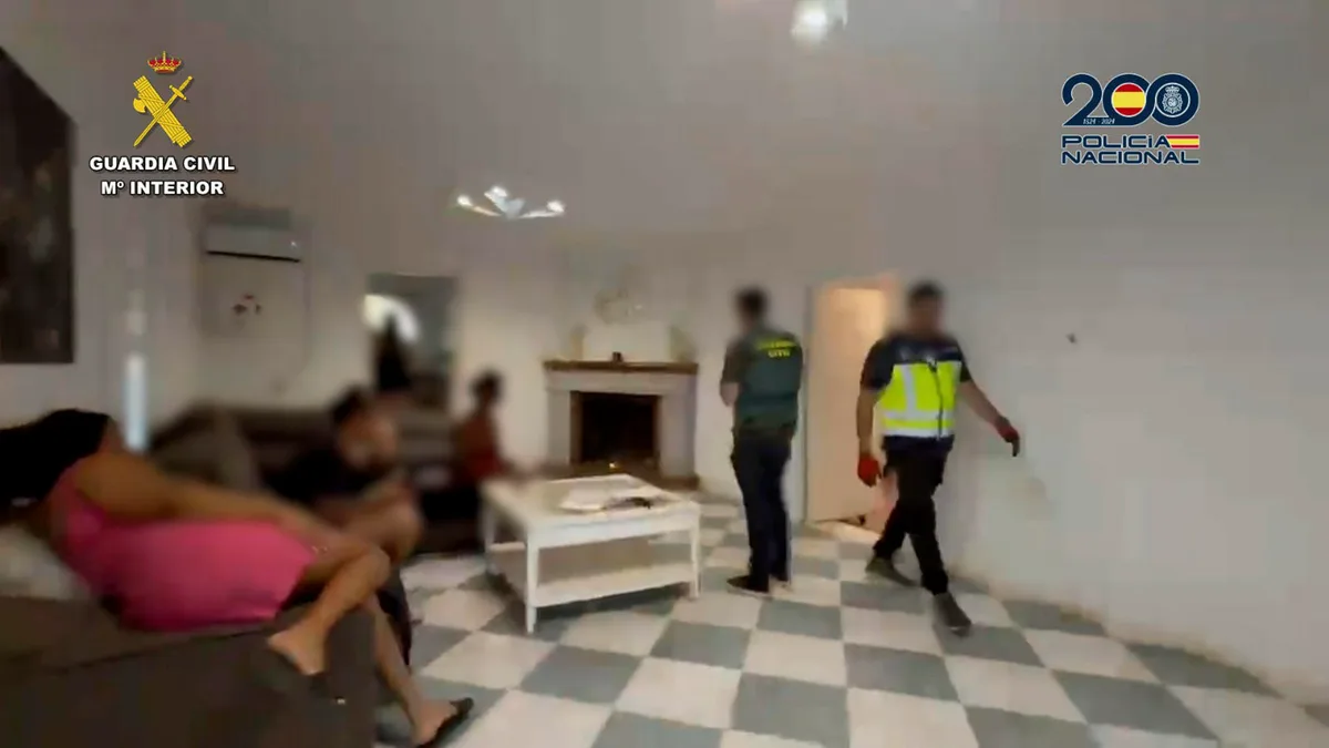 Detuvieron a 15 personas por explotar sexualmente a colombianas y venezolanas en España