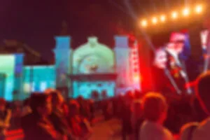 Expressão popular em nome de evento não viola direito de propriedade industrial