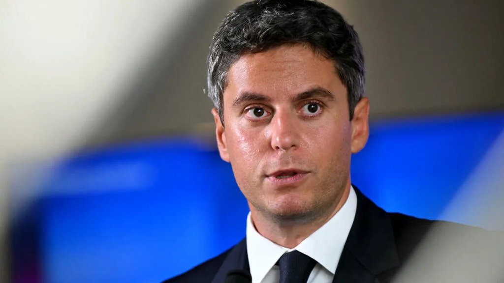 Présidentielle française 2027: Gabriel Attal se présente en candidat de l'Europe