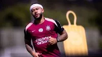 Patrocinadora promete dobrar oferta ao Corinthians por renovação de Memphis