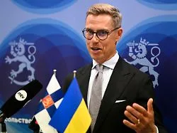 "Weder Belege noch Fakten": Finnlands Präsident glaubt nicht an russischen Angriff auf Nato