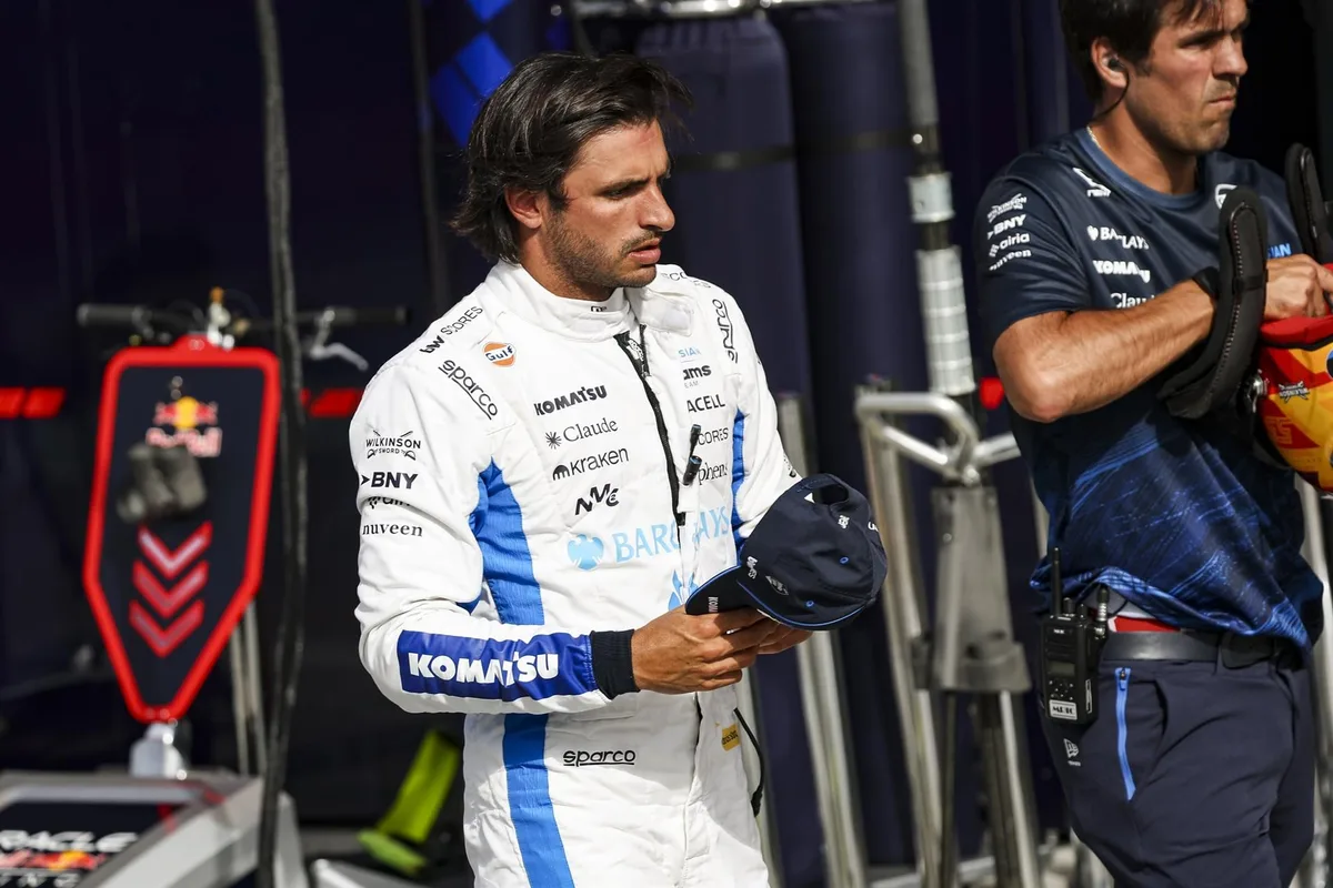 Carlos Sainz: "El coche te sorprende en la 'qualy' para bien y para mal en otras sesiones"