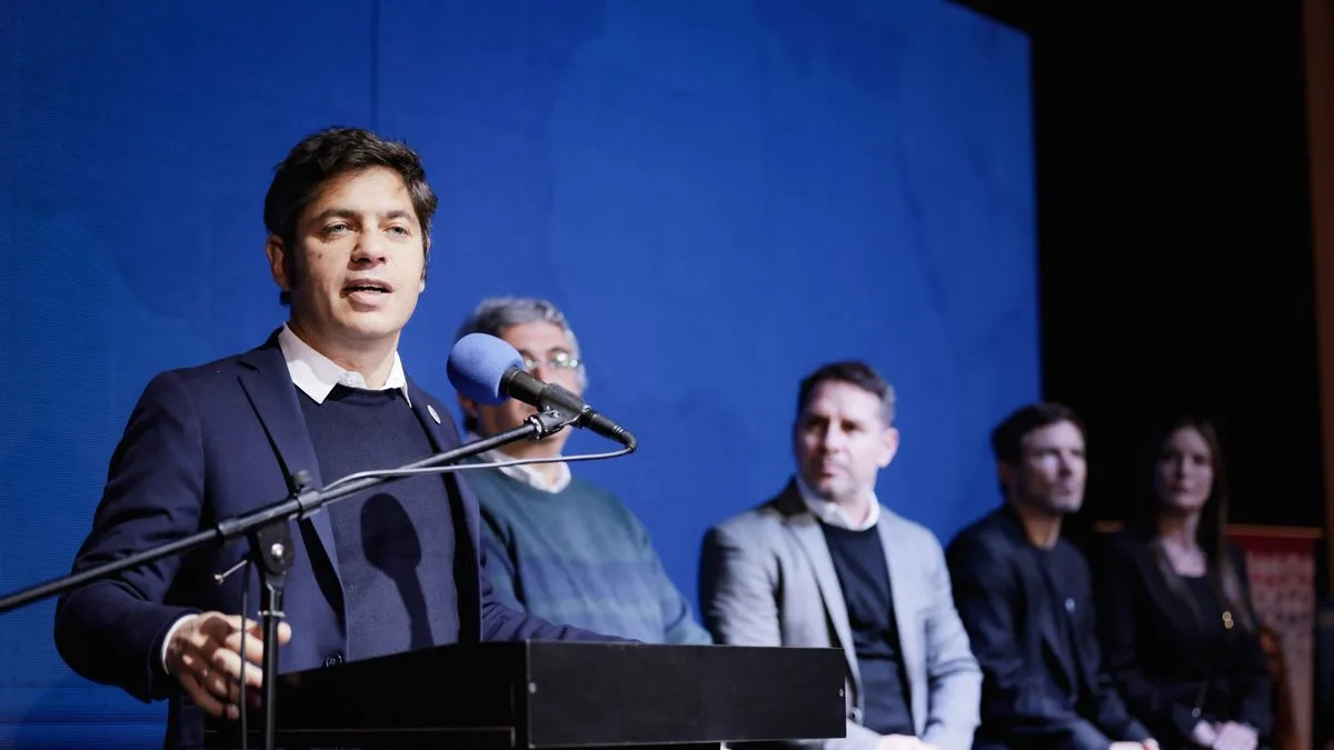 Axel Kicillof presenta el plan por el "Súper Niño" y alista un nuevo viaje a La Pampa