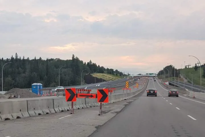 Rainbow Valley Bridge work wrapping up on Whitemud Drive