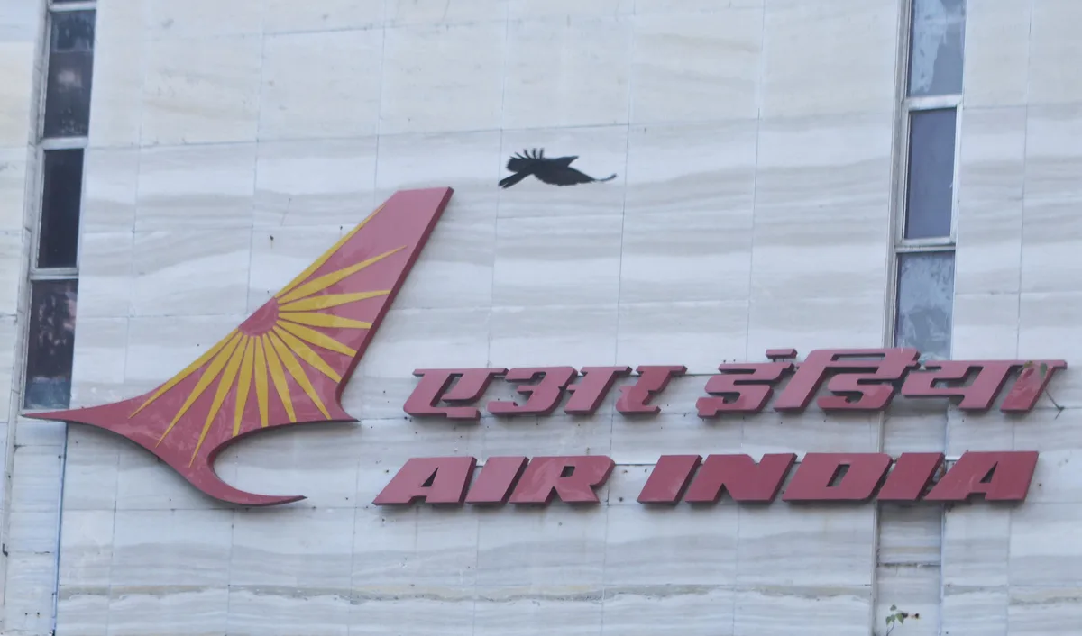 Air India seeks $1.5 bn from owners Tata, Singapore Air as losses mount