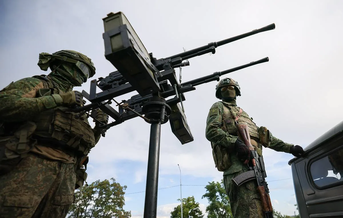 FACTBOX: Aftermath of Ukrainian drone attack on Russian regions, 516 UAVs neutralized