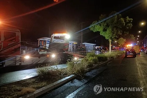프랑스 북부서 차량 돌진…2명 사망·9명 부상