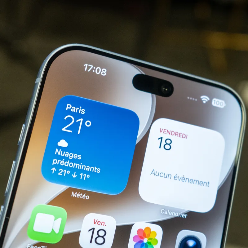 Actualité : On a passé l’écran de l’iPhone 18 Pro au microscope : voici ce qu'Apple a caché