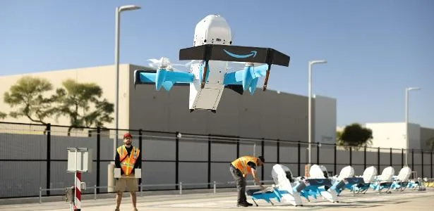 Amazon amplia entregas por drones e mira 500 cidades nos EUA