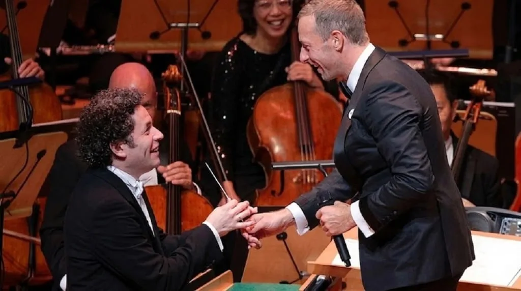 Dudamel se despide de la Filarmónica de Los Ángeles por todo lo alto