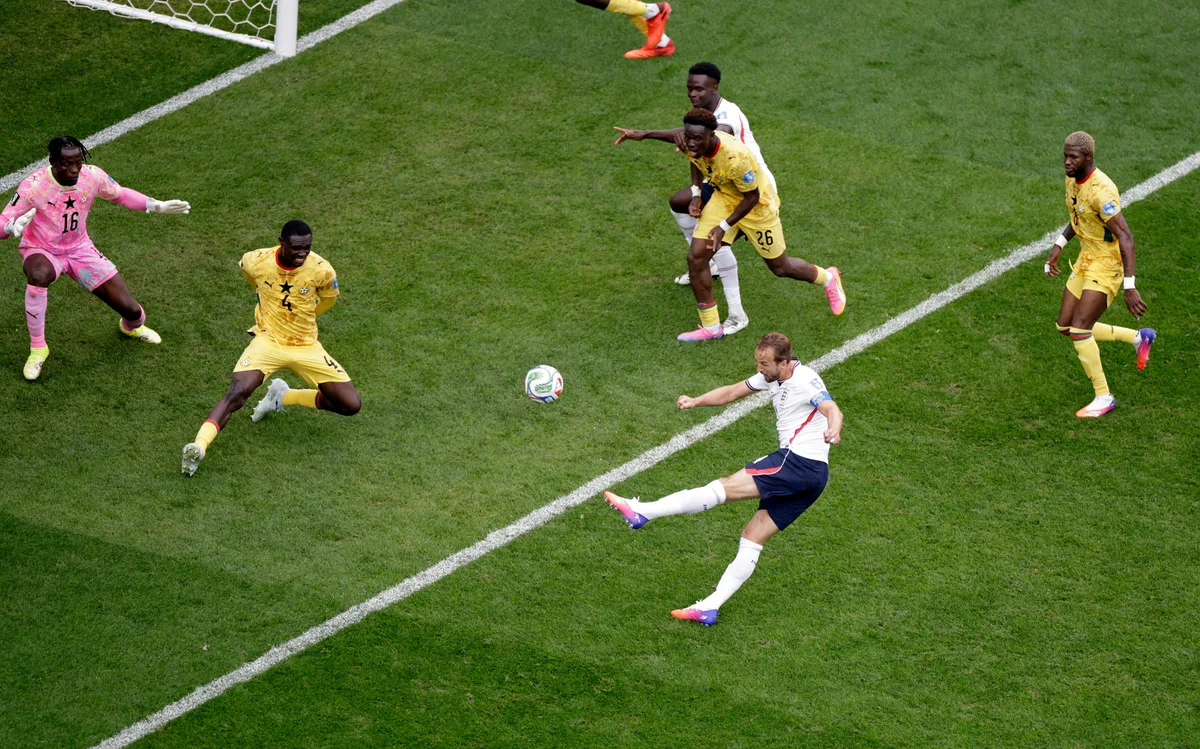 Harry Kane revela plano de jogar na NFL após carreira no futebol