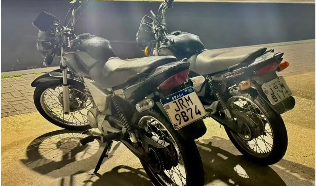 Duas motos com mesmo chassi e placas quase idênticas são apreendidas em Salvador