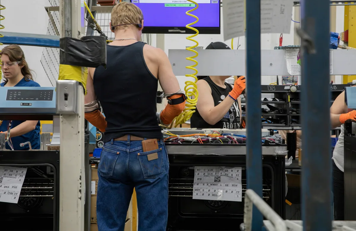 Made in America: How AI is keeping this U.S. factory competitive
