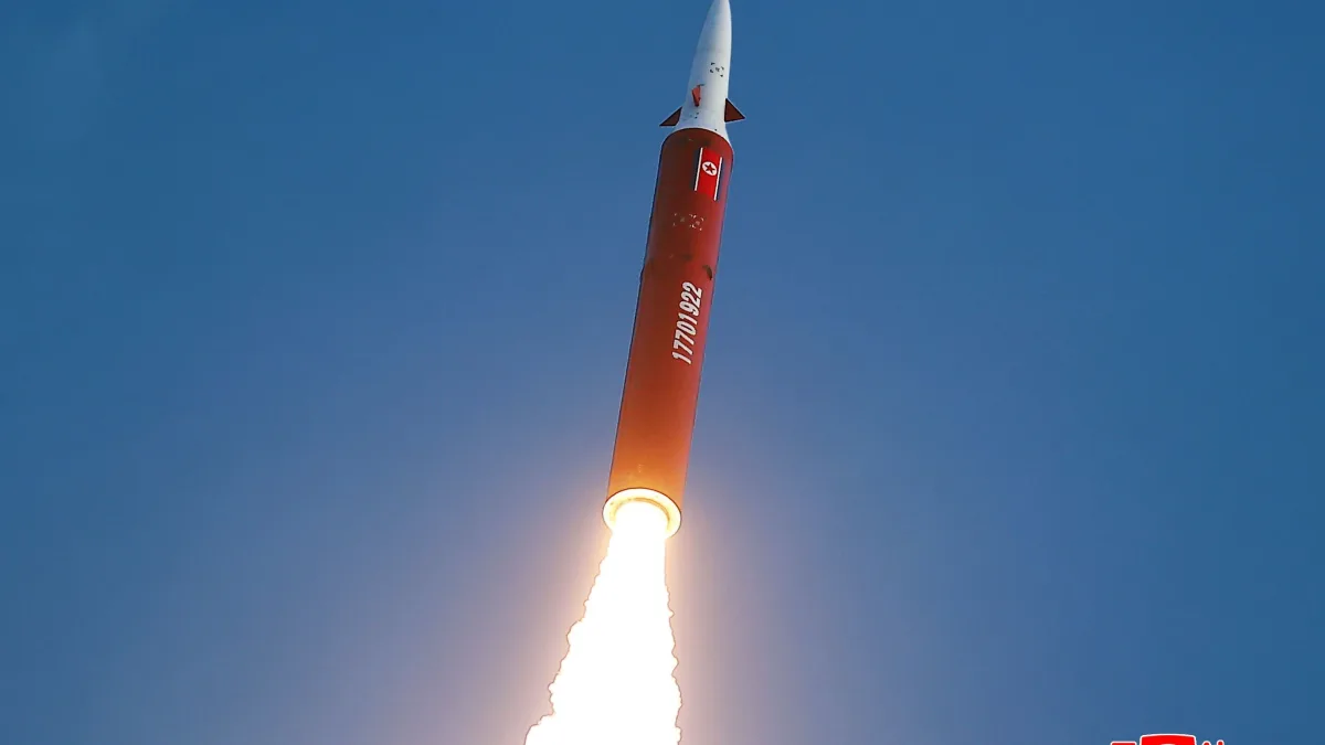 Marschflugkörper: Nordkorea will Raketen von U-Boot aus getestet haben