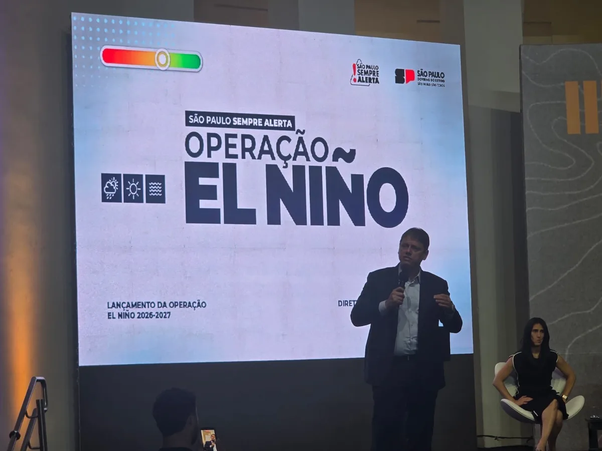Tarcísio diz que túnel do Anhangabaú deveria ter sido fechado antes de enchente: 'Houve alerta'