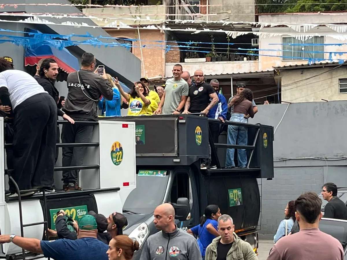 Douglas Ruas defende expansão das linhas de metrô em parceria com a UFRJ