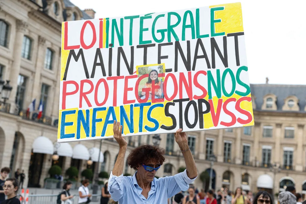 Violences sexuelles : les députés approuvent en commission la loi intégrale