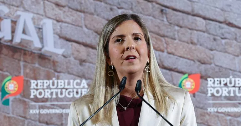 Ministra sobre movimento: "Continuam é a faltar feministas"