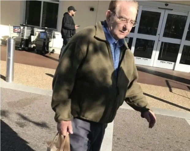Ex-treinador de natação olímpica da Irlanda é condenado por abuso sexual