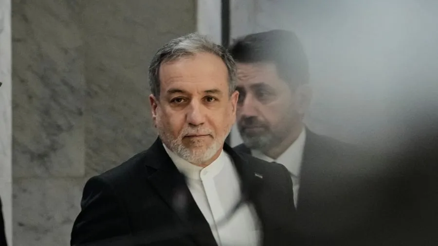 +++ Iran-Krieg +++: Iran droht USA – Einsatz neuer Waffen und Angriff auf andere Regionen