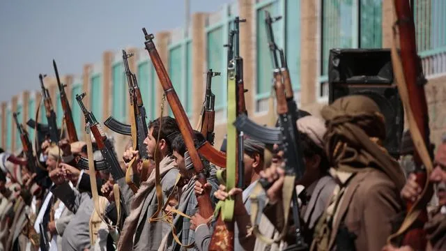 Huthi-Miliz: Saudi-Arabien soll Flughafen von Sanaa angegriffen haben