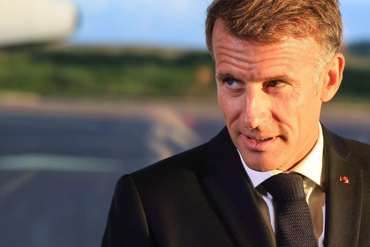 A Saint-Pierre-et-Miquelon, Macron veut rapprocher la France du Canada (et de ses hydrocarbures)