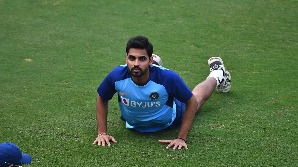 Bhuvneshwar Kumar Added to India Squad as Arshdeep Singh Suffers Shoulder Injury