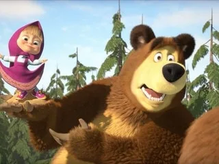 « Masha et Michka », le dessin animé russe diffusé à travers le monde, sanctionné par l’Ukraine