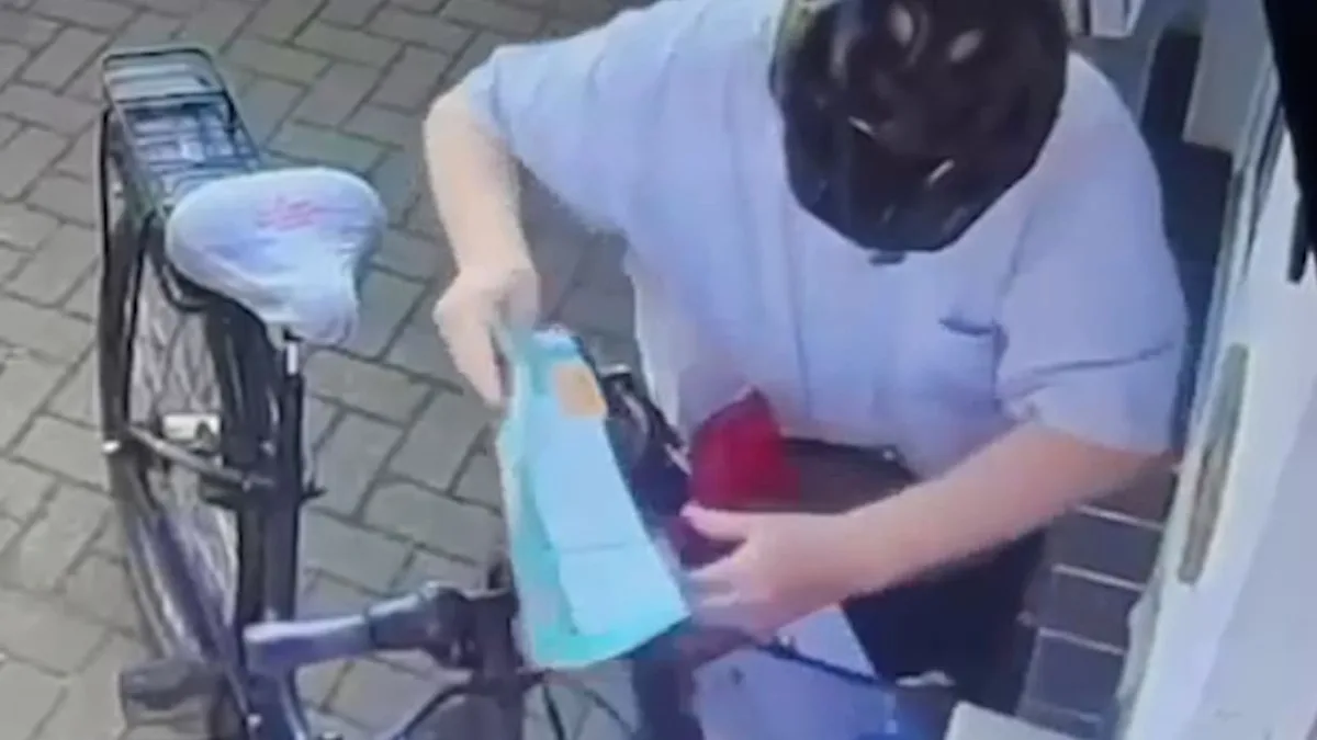 Wahlkampf extrem - SPD-Politiker klaut CDU-Wahlwerbung aus Briefkasten