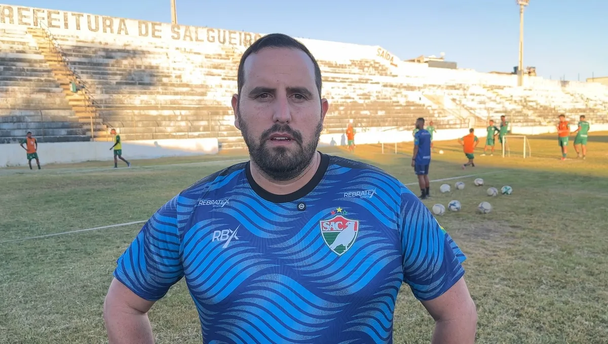 Torcedor e "prata da casa", técnico de 34 anos assume Salgueiro em retorno ao futebol: "Maior desafio"