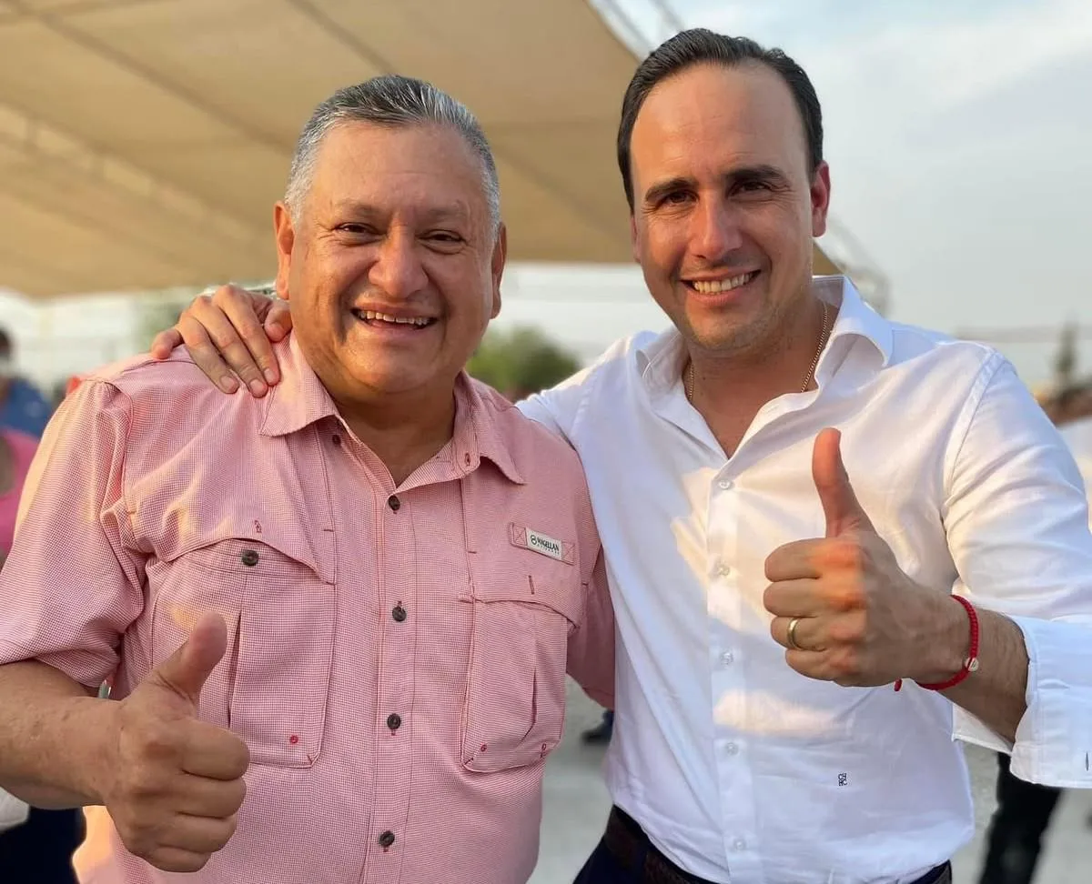 Alberto Medina deja Secretaría del Ayuntamiento de Monclova y asume dirección del CECyTEC Sur
