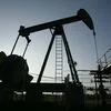 Mesmo à espera de queda, Governo vê petróleo mais caro que o mercado