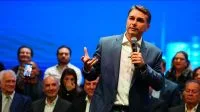 Campanha de Lula apresenta “falhas” da Meta a observadores internacionais