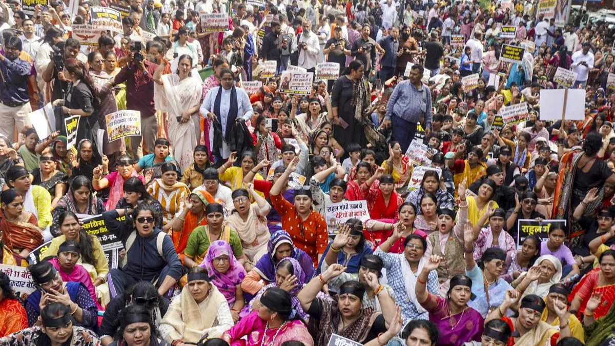 JNU sexual harassment case: BJP Mahila Morcha stages protest outside Cong. HQ, demands MP’s expulsion