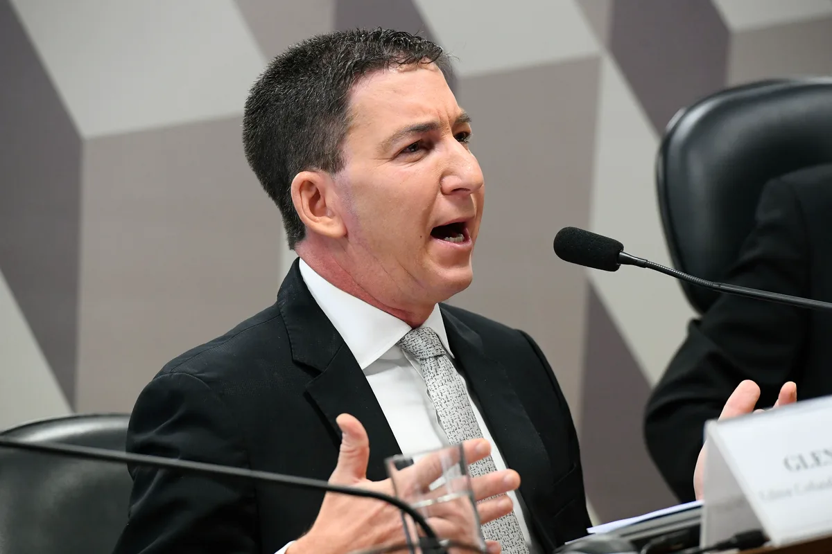 Greenwald diz que esquerda aplaude Moraes e lembra que sigilo de fonte não foi violado na Vaza Jato