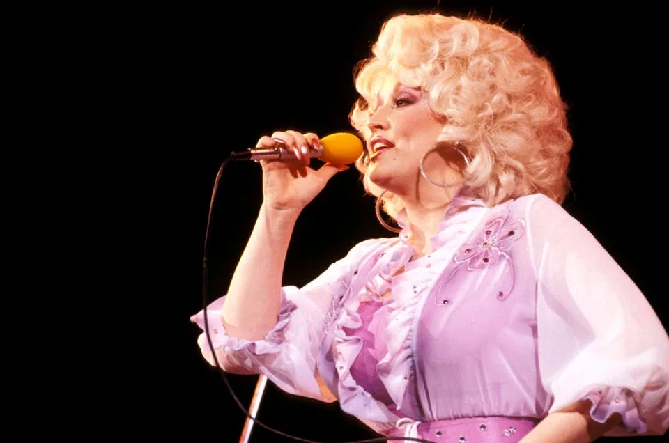 Dolly Parton Dead At Age 80, Family Says