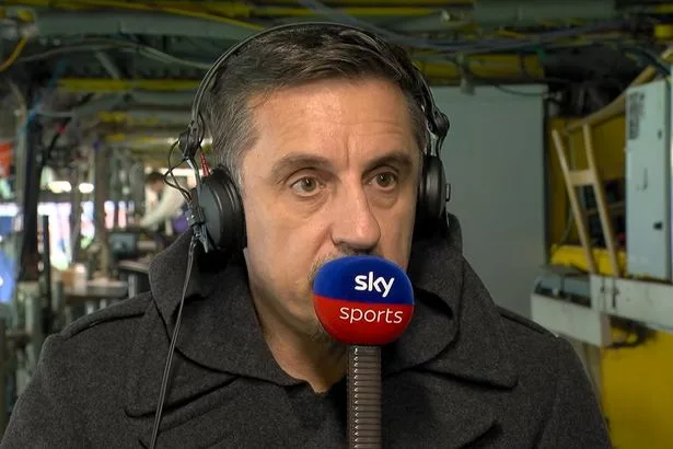 Gary Neville thinks Man Utd dressing room have 'definitely had a tear up'