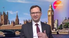 Government wants to 'get out of prison crisis doom loop'