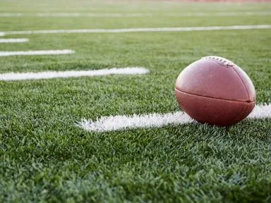 College football player dies minutes after scoring a touchdown