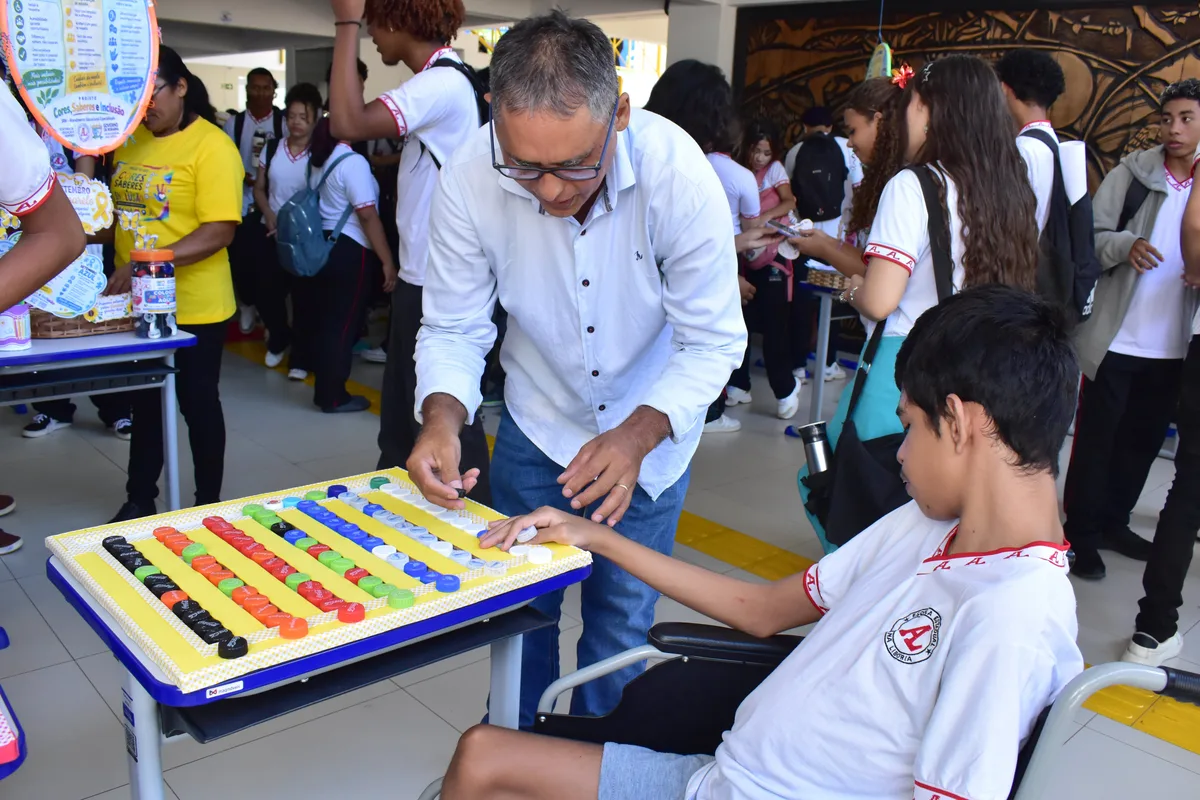 Escola Ana Libória recebe programação especial no Dia Nacional de Luta da Pessoa com Deficiência