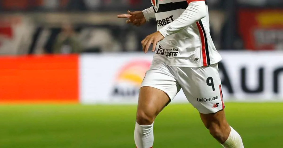 Calleri é sincero ao falar sobre desempenho do São Paulo após novo tropeço