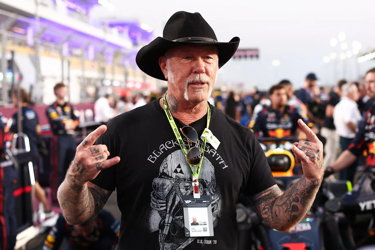 En voulant faire taire « les conneries » politiques sur scène, James Hetfield de Metallica commet la pire erreur de sa carrière