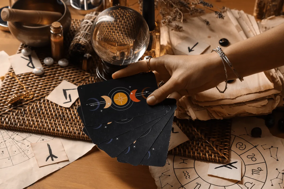 Tarot do dia: previsão para os 12 signos em 24/08/2026