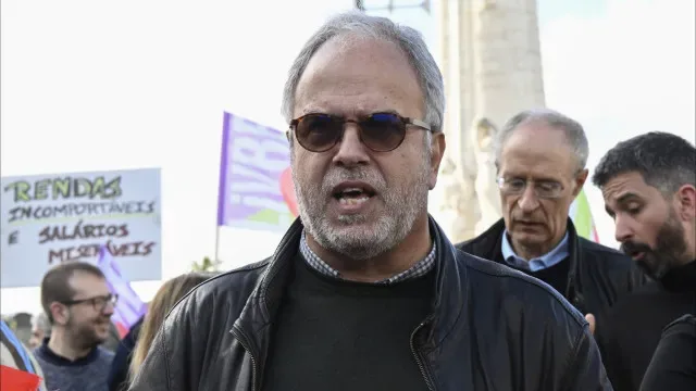 PCP critica discurso de Montenegro e BE fala em "rábula do costume"