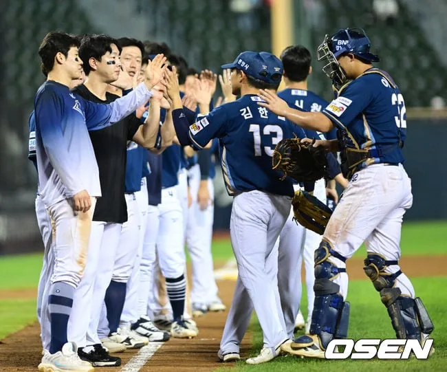 ‘LG를 4위로 끌어내렸다’ 20안타 폭발→4연패 탈출→8위에서 6위 도약...5위 두산 추격 포기없다 "연패 끊어 의미있는 승리였다.
