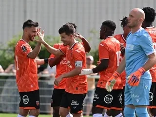 FC Lorient. Mendy hors groupe, Koné pour ses débuts en L1 : le groupe des Merlus contre Nice