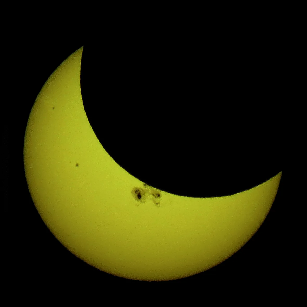 Dois eclipses raros acontecem em agosto, mas brasileiros só poderão ver um dos fenômenos
