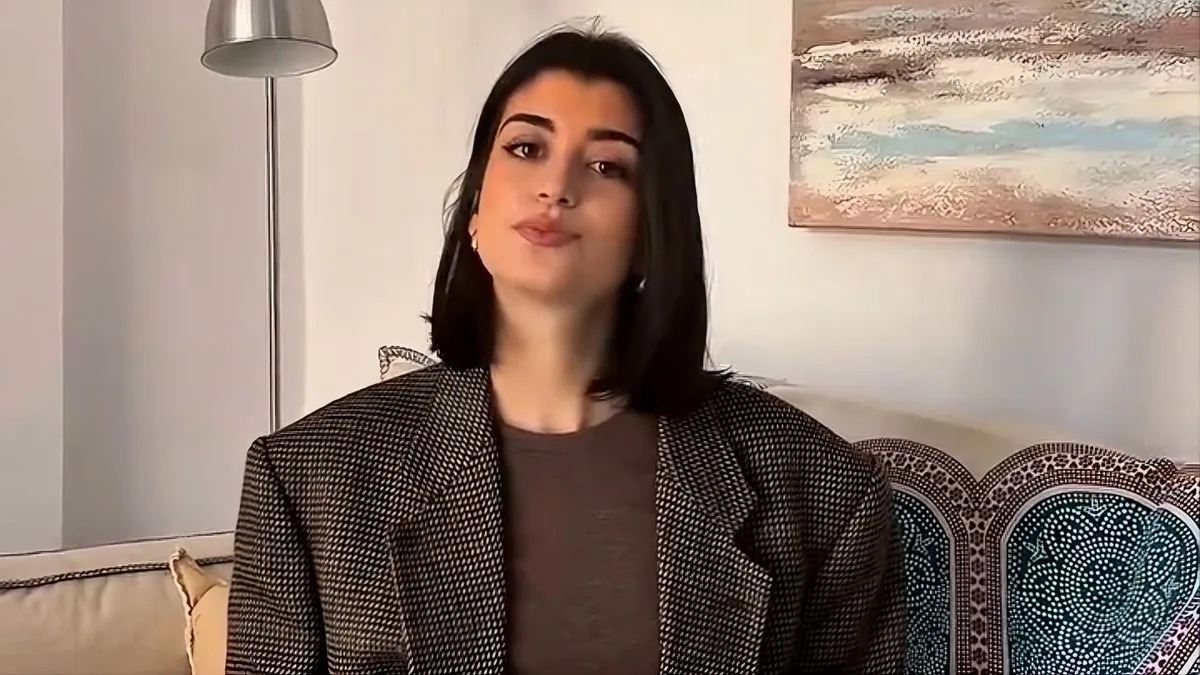 Lucía Ferraz, nutricionista: "La merienda perfecta para saciarte no es el helado sino este snack de yogur, fruta y avena"