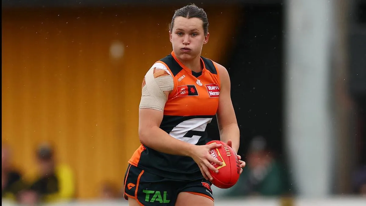 GWS stun Hawks in AFLW thriller, Swans pummel Magpies